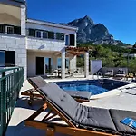 Magico With Pool And Fantastic Seaview * Bast